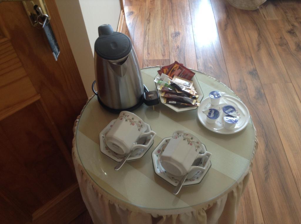 Bed and Breakfast Hillcrest View Кілраш Номер фото