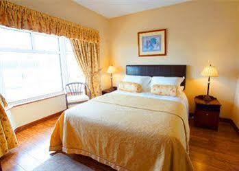 Bed and Breakfast Hillcrest View Кілраш Екстер'єр фото